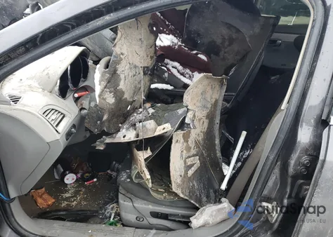 2010 Chevrolet Malibu Ls from USA, damaged, VIN 1G1ZA5EB2AF285268